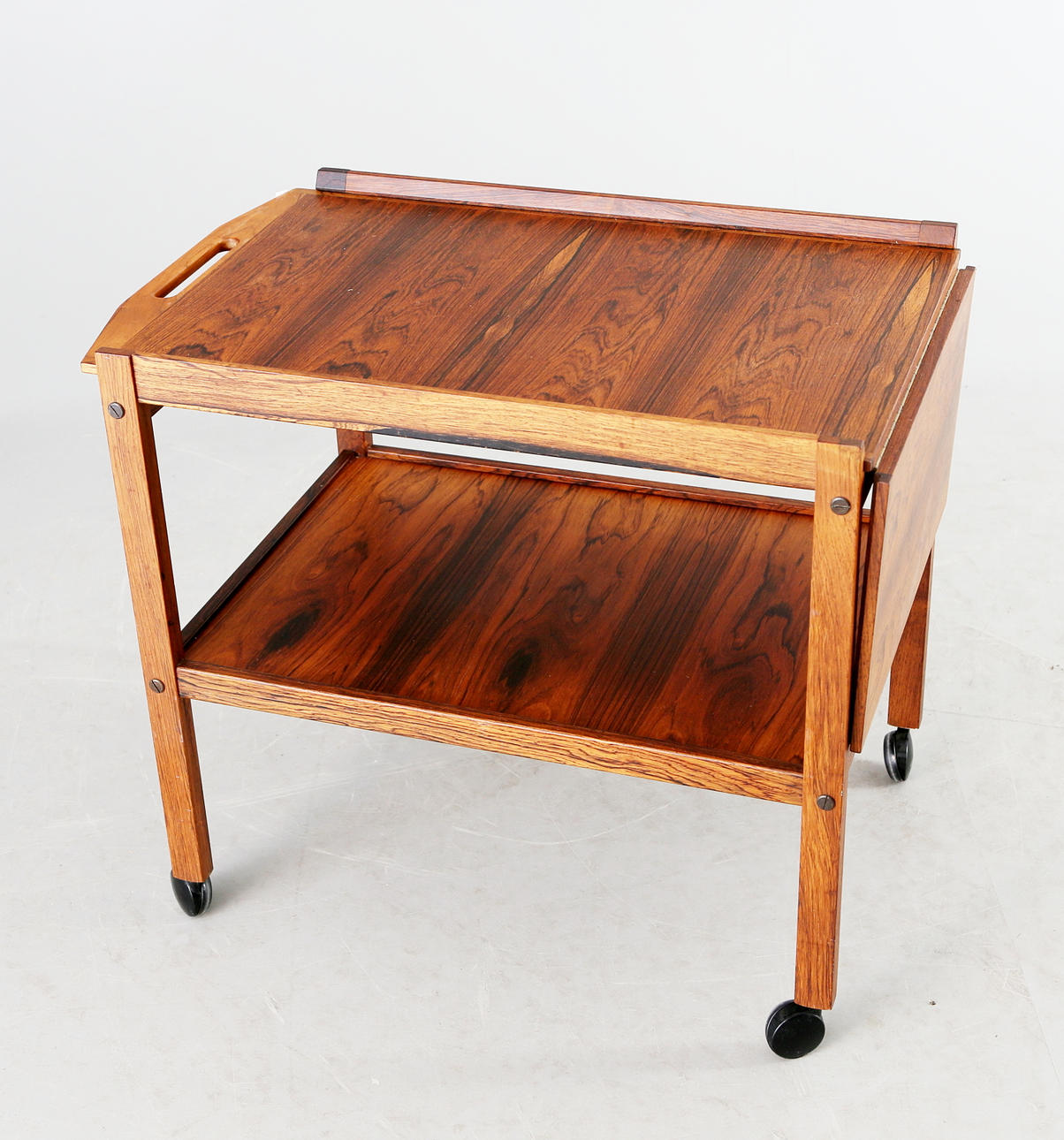 SERVERINGSVAGN, ädelträ, möjligen Yngve Ekström, "thea", 1900-talets mitt.