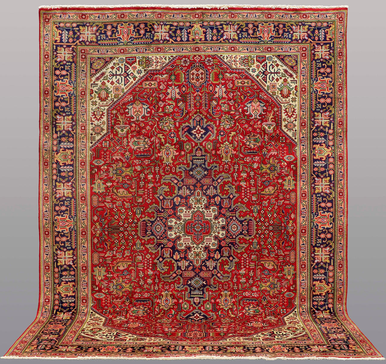 CARPET, Tabriz, 340 x 248 cm.