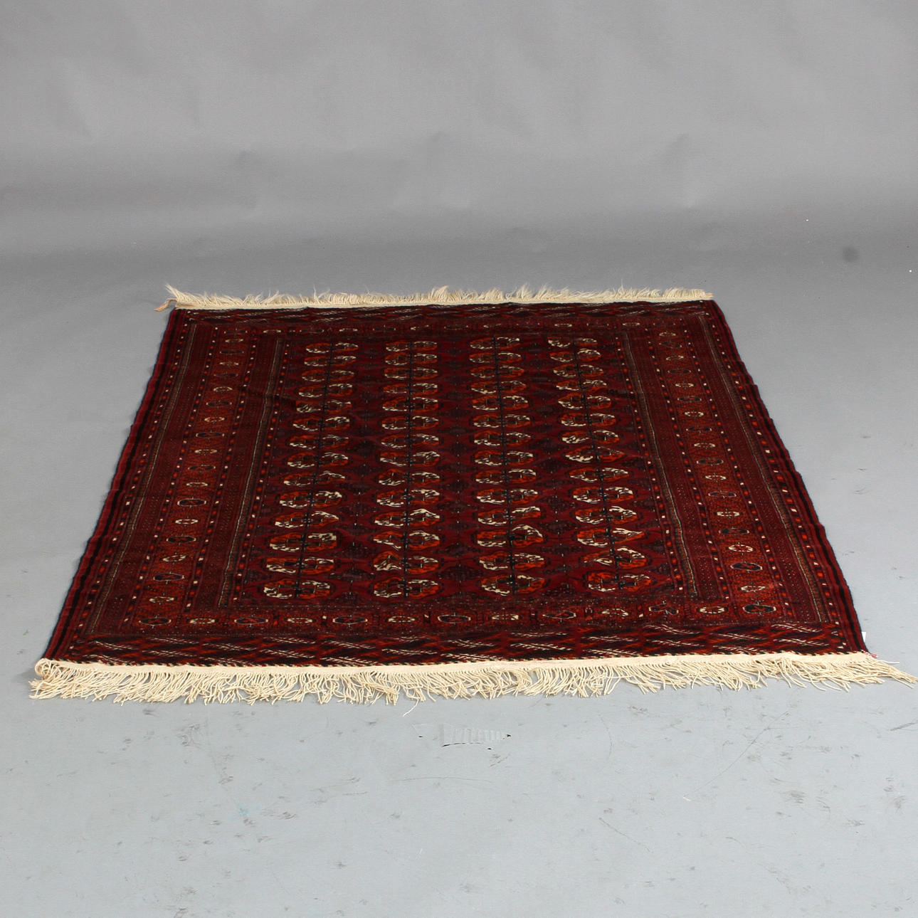 MATTA, Turkmen Buchara, 222 x 163.