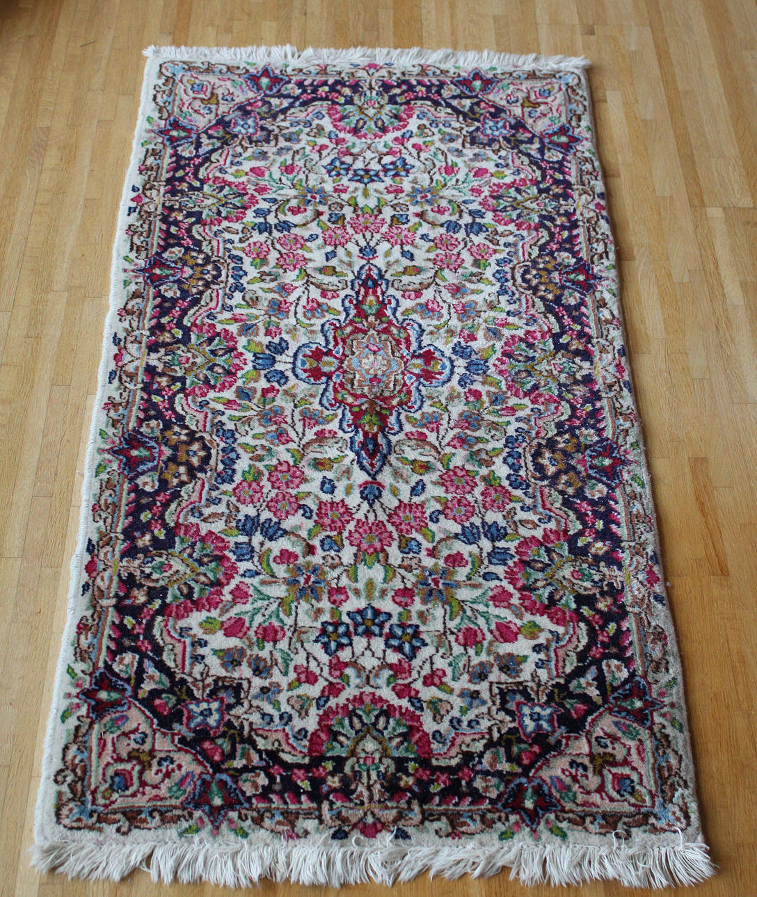 KIRMAN MATTA, 1900-tal. Iran.