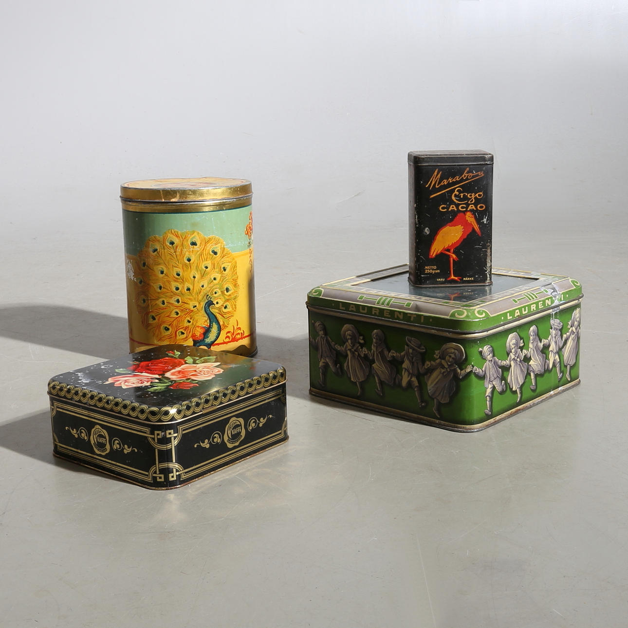 PLÅTBURKAR, 4 st, Marabou, Laurenti och Kärnkaffe, 1900-tal.