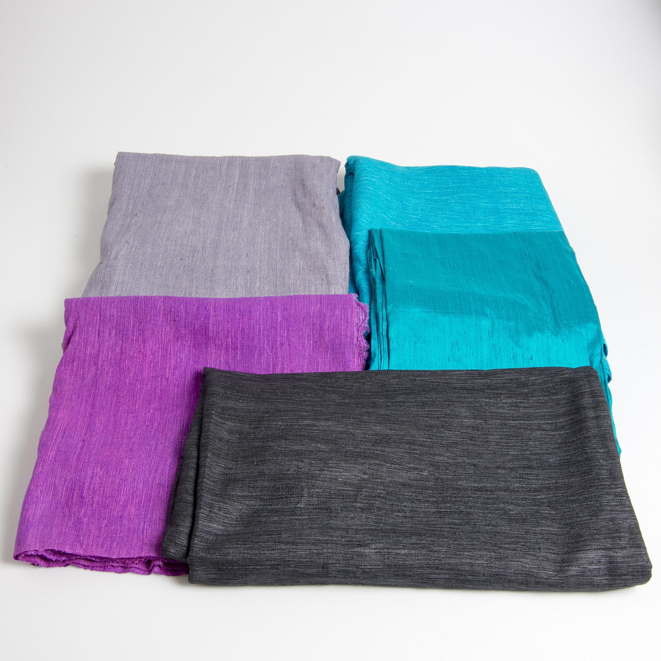 TYGER, 5 delar, thaisiden.