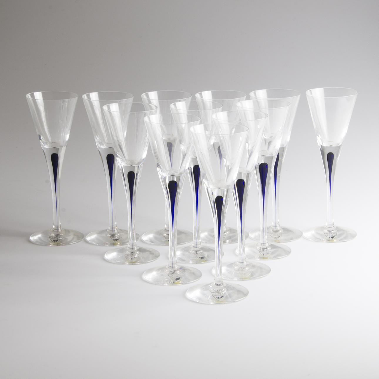 SNAPSGLAS, 12 stycken, "Intermezzo", Erika Lagerbielke, Orrefors.