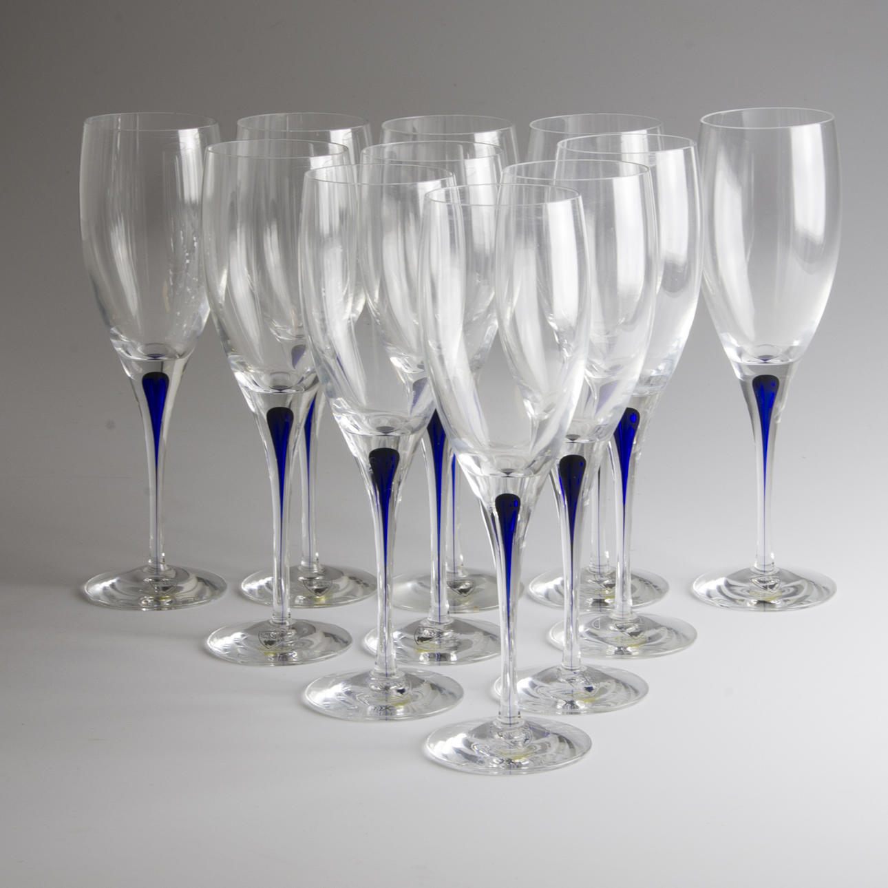 VITVINSGLAS, 11 stycken, "Intermezzo", Erika Lagerbielke, Orrefors.