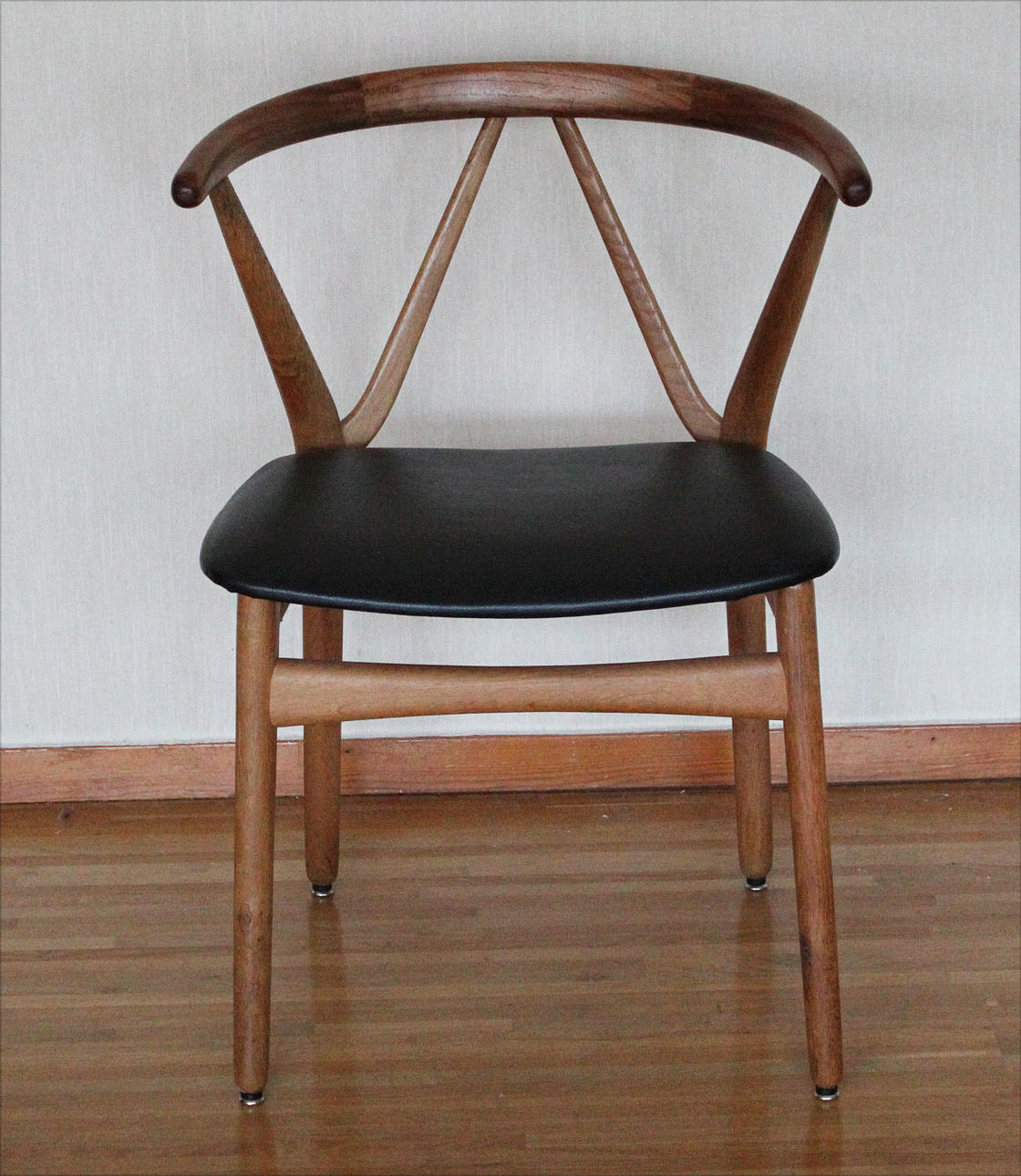 KARMSTOL i ek, 1960-tal. Made in Denmark.