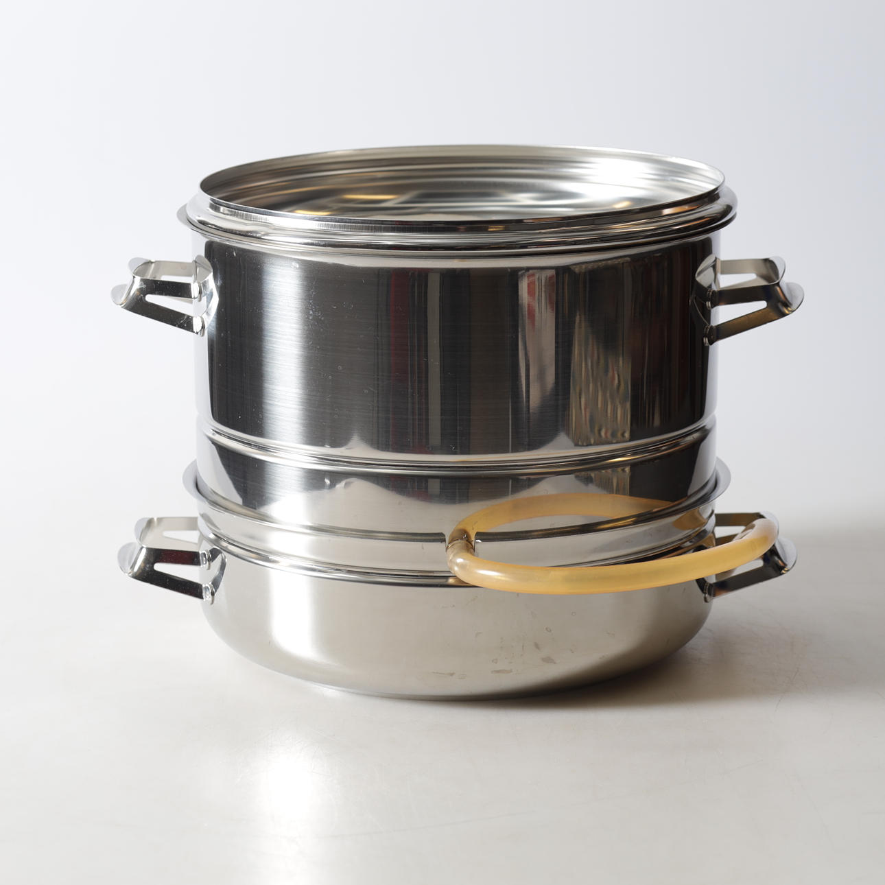 JUICE EXTRACTOR, stainless steel, Hackman, Finland.
