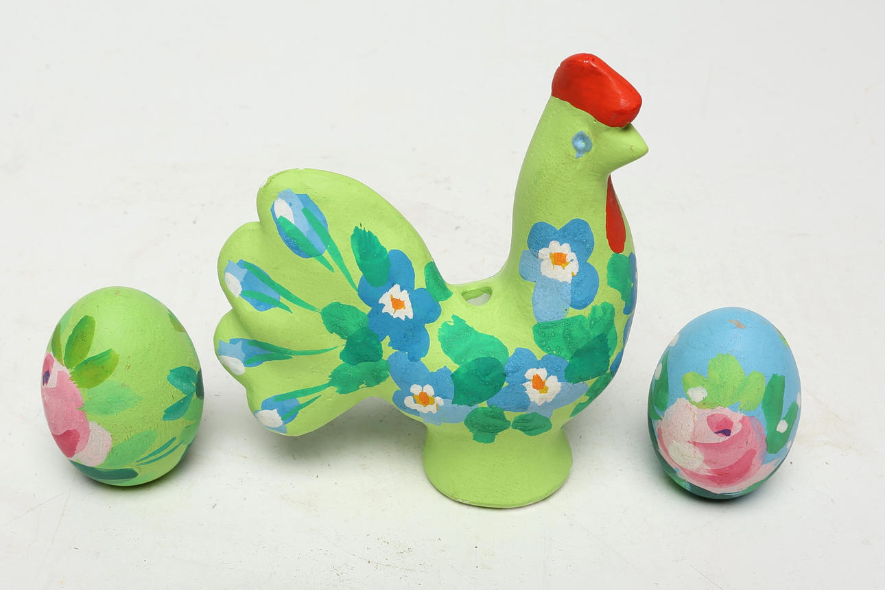 STINA SÖRMAN. HEN with eggs, 2 pcs, painted.