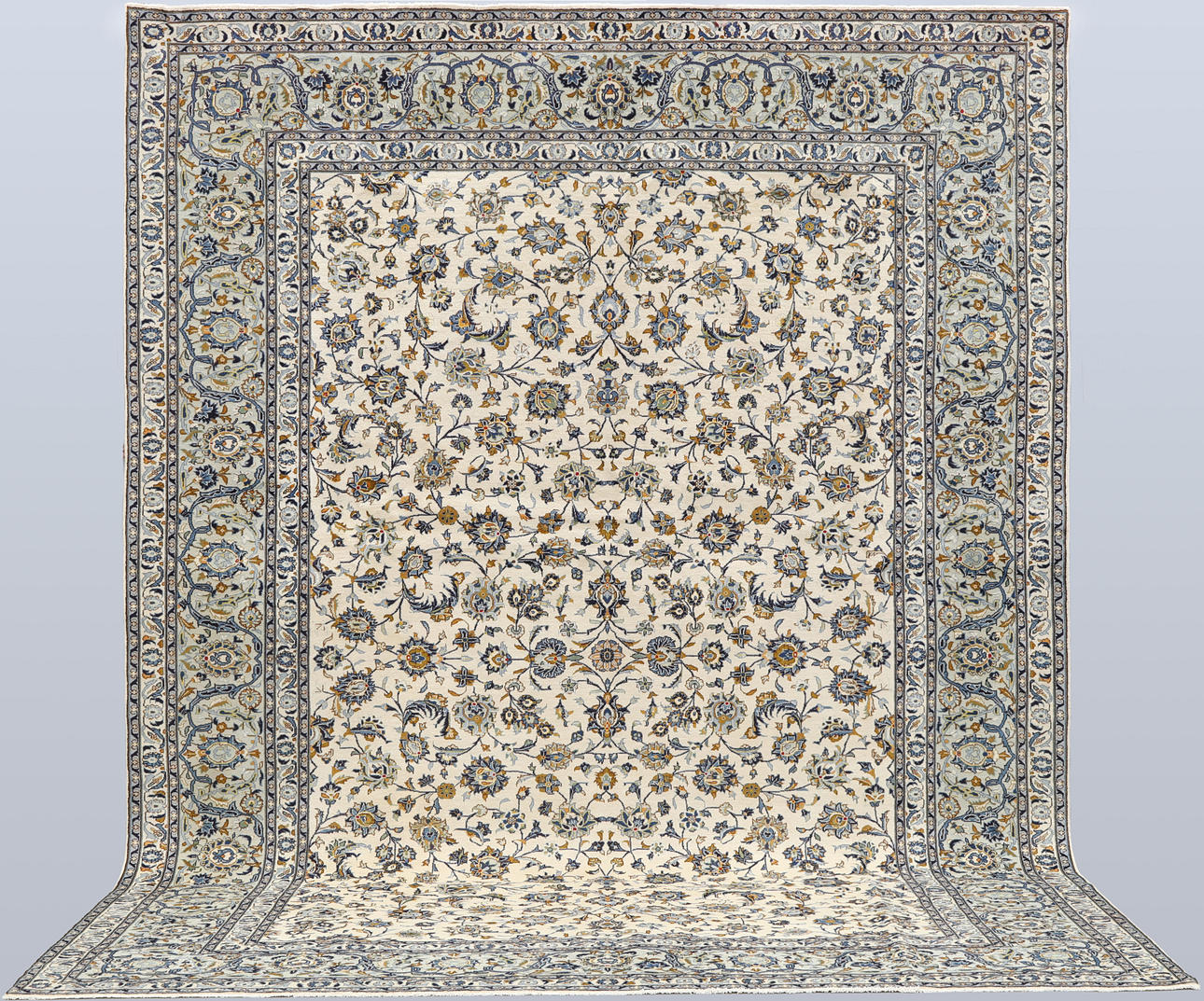 CARPET. Light Keshan, 420 x 300 cm.
