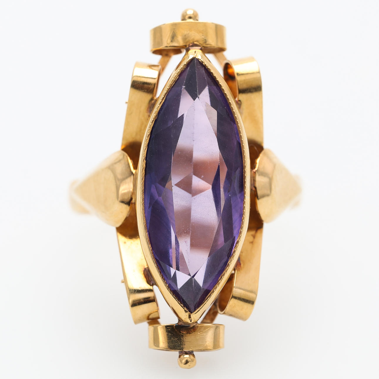 RING, 14k gold, synthetic sapphire.