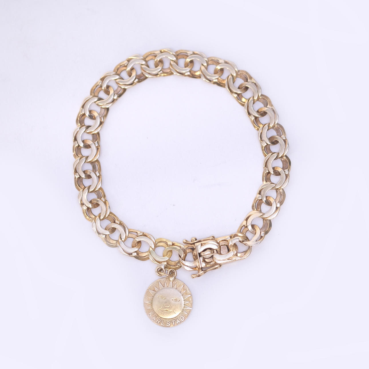 BRACELET WITH CHARM, BISMARCK, 18K GOLD.