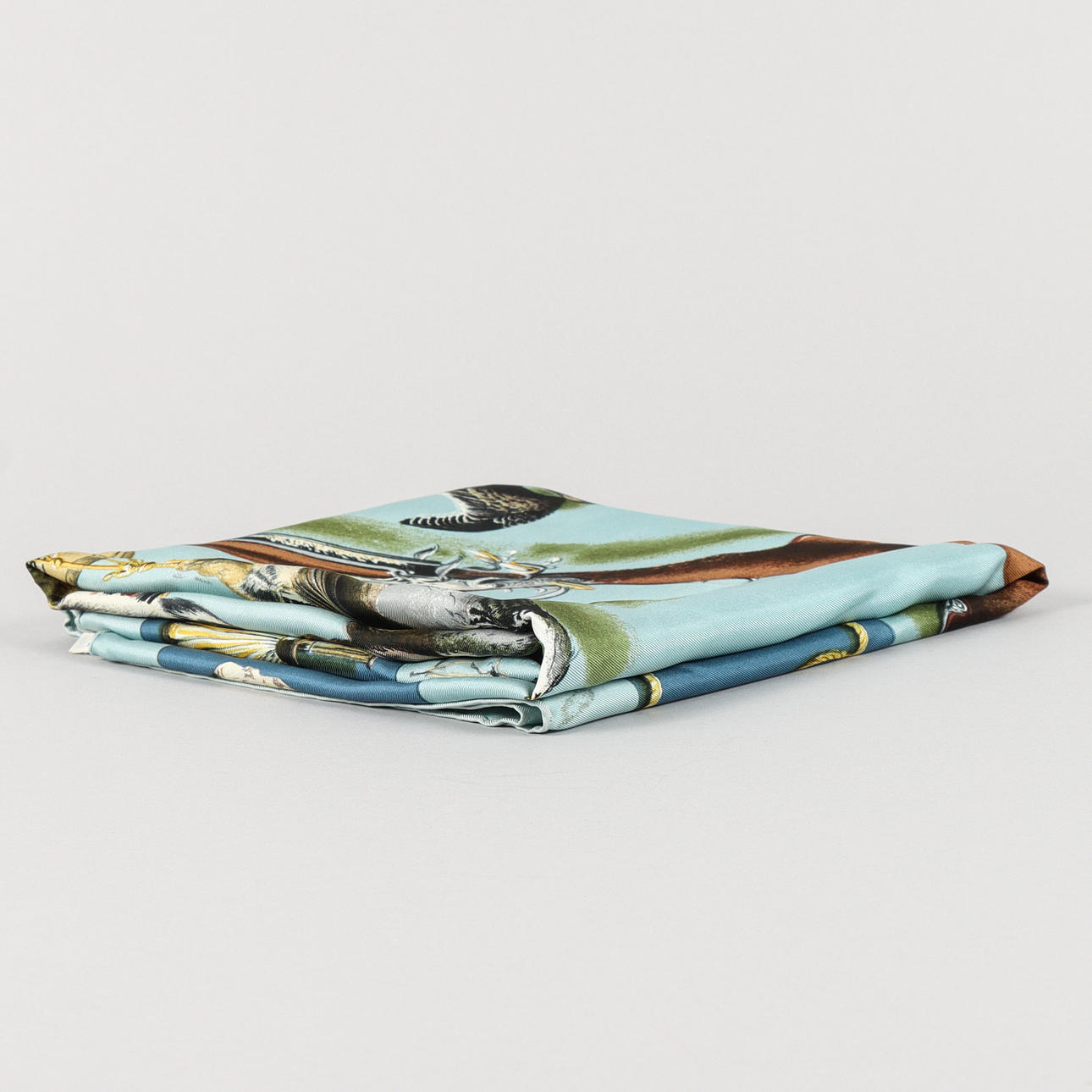 HERMÈS, "Les Fusils", scarf.