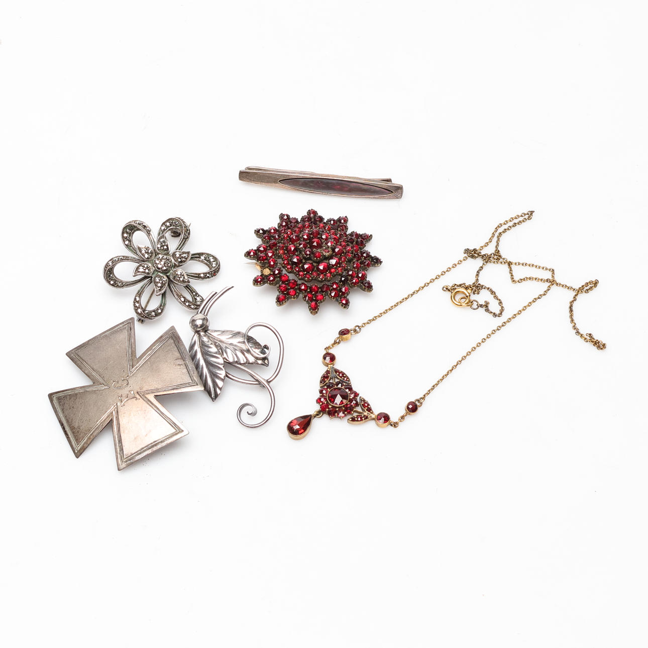JEWELLERY, 6 pieces, incl. silver.