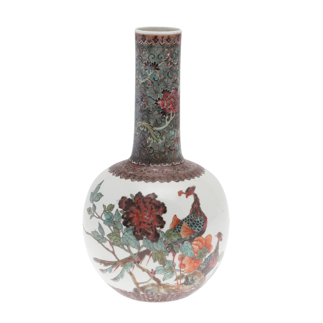 A 20TH CENTURY CHINESE VASE.