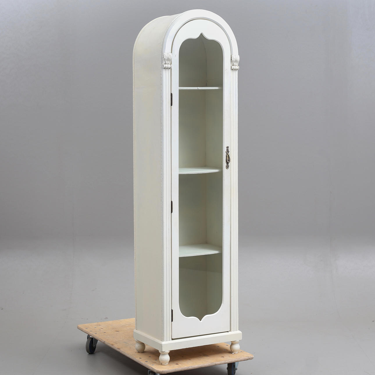 DISPLAY CABINET, 20th/21st century.