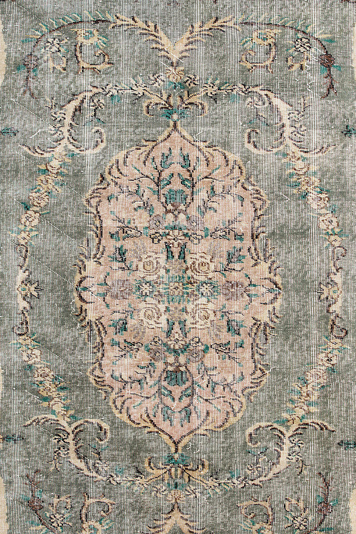 MATTA, carpet vintage, 275 x 173 cm.