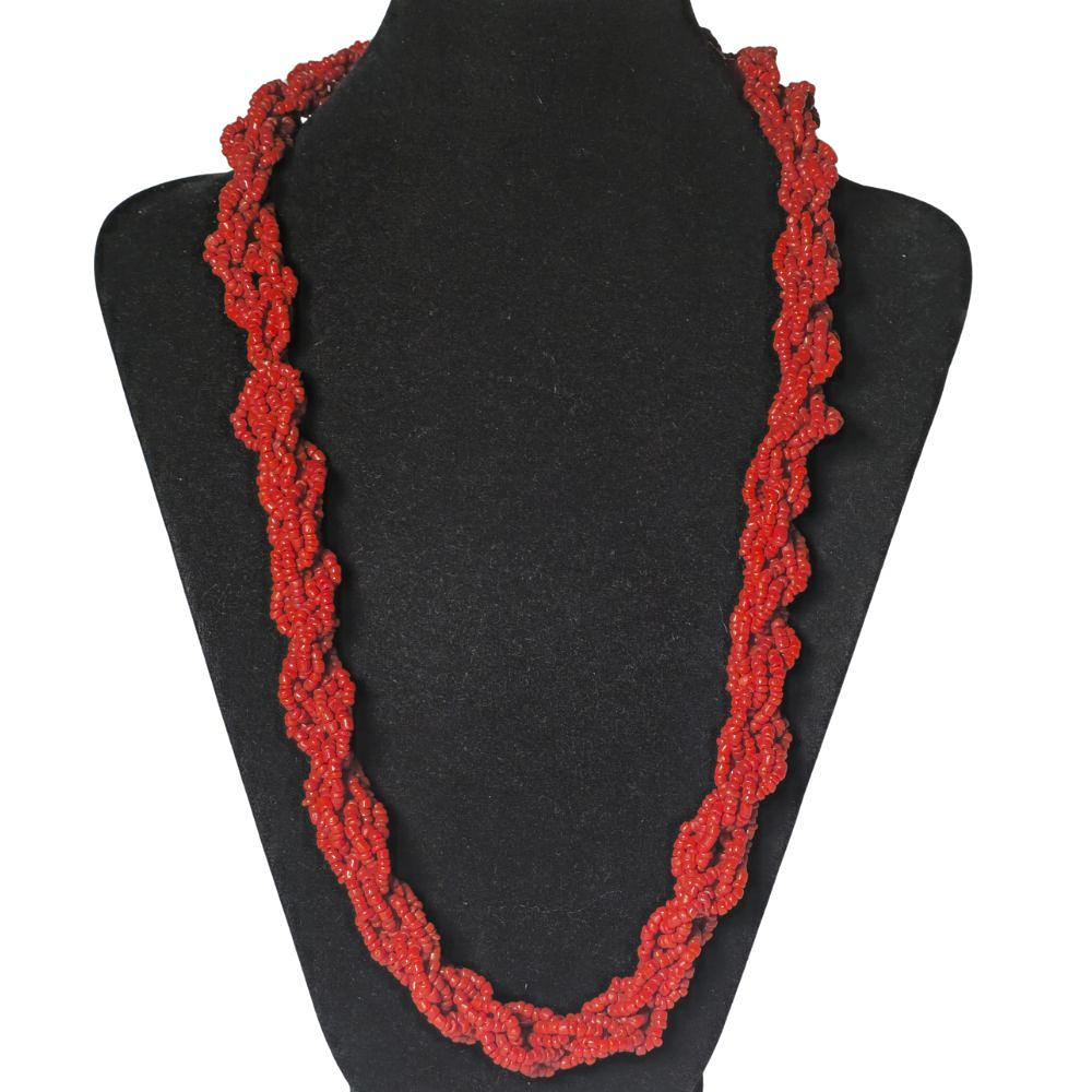 Bead necklace.