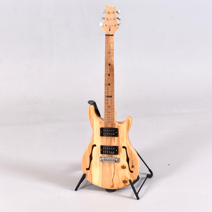 ELECTRIC GUITAR, unknown maker.
