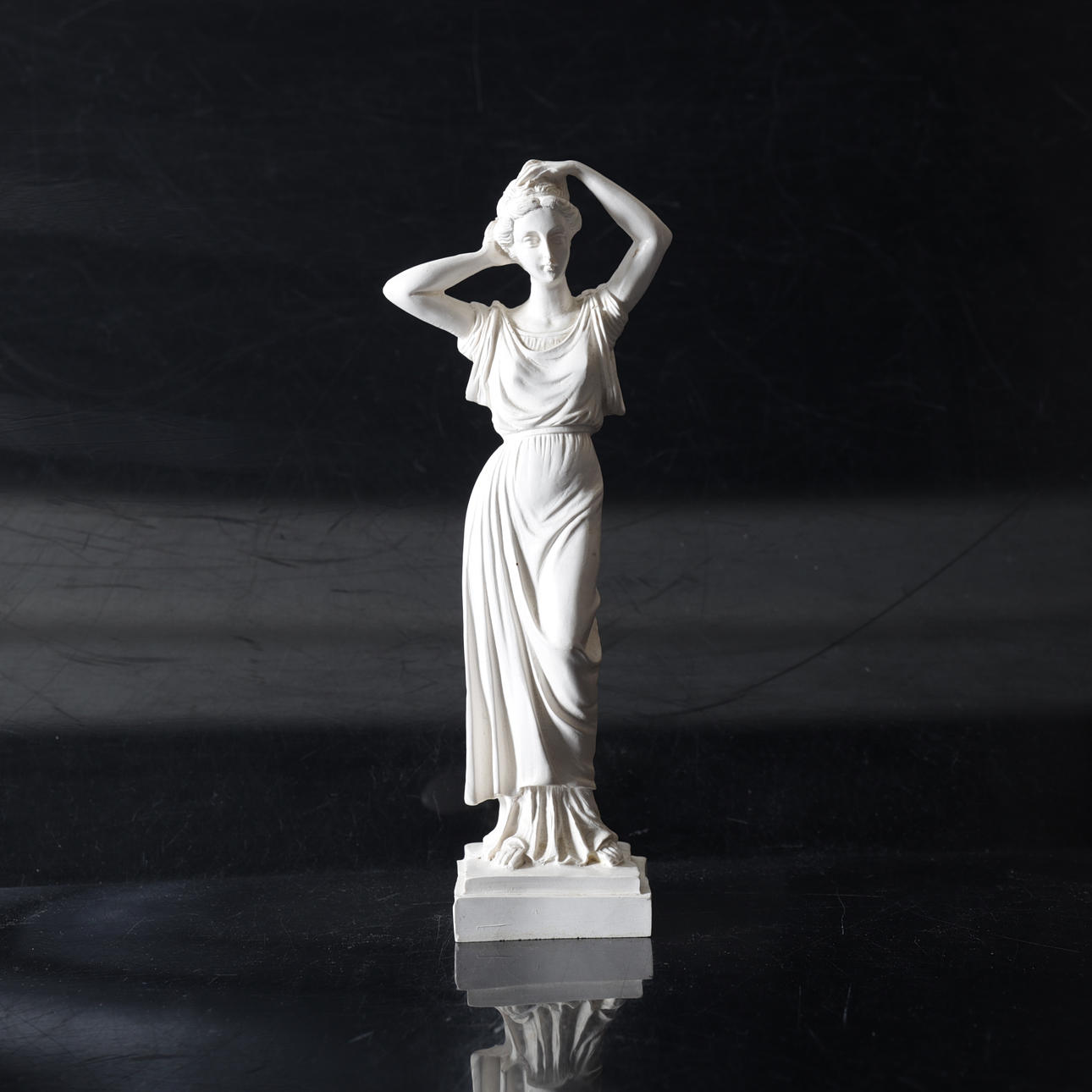 FIGURINE, composition material, after Hellenistic original.