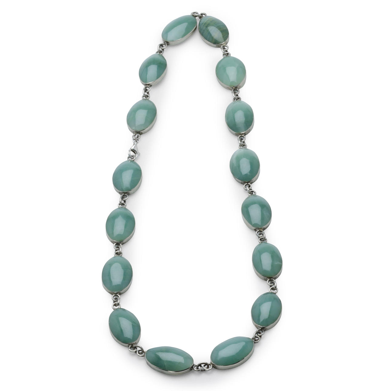 Sterling silver necklace with cabochon-cut green agate.