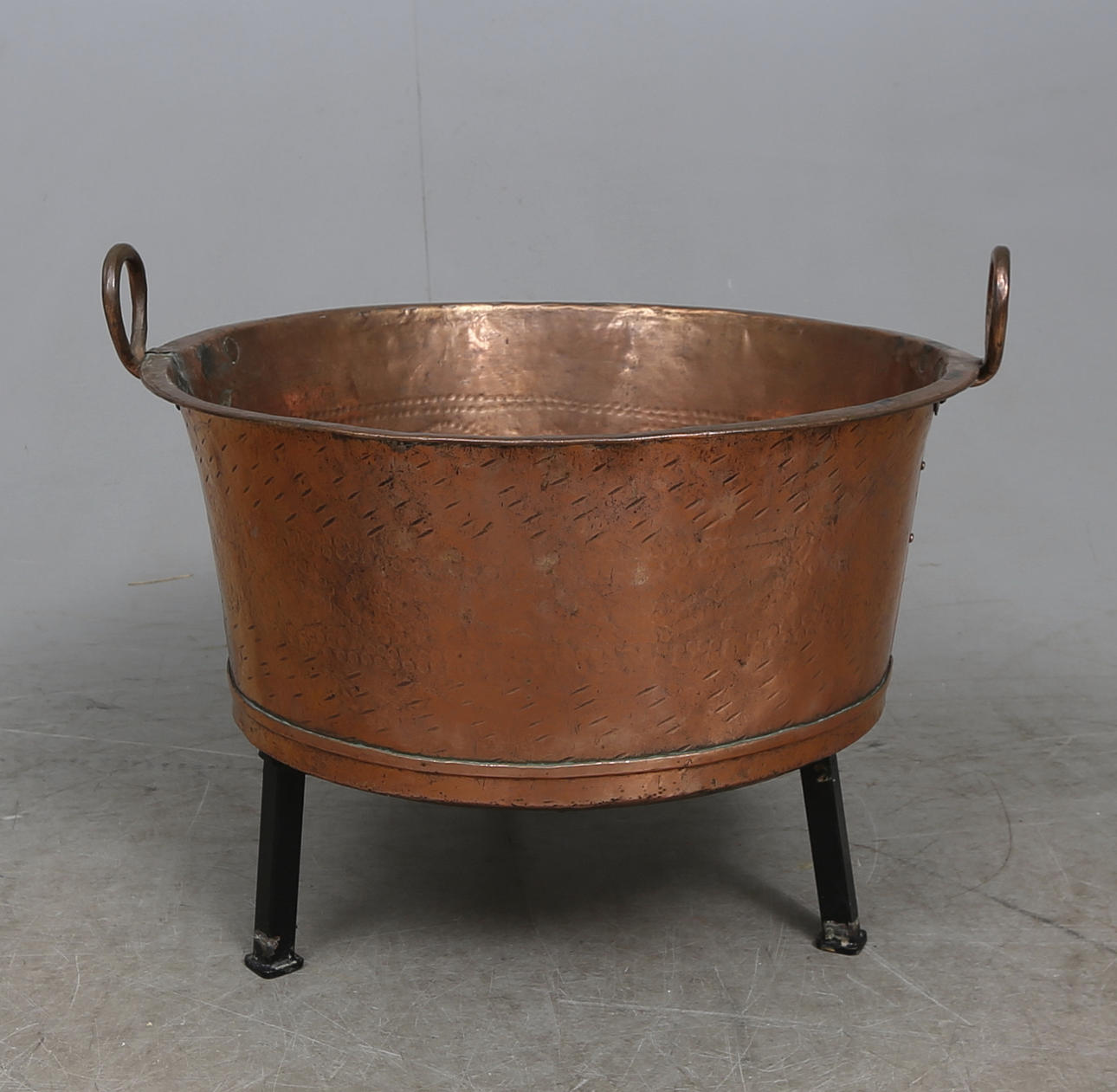 KOPPARBASE, 1800-tal.