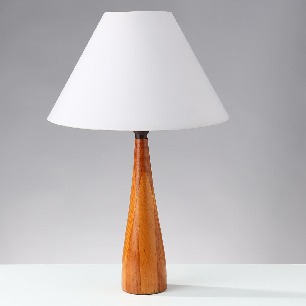 Conical table lamp in teak, Denmark, 1950s/60s.
