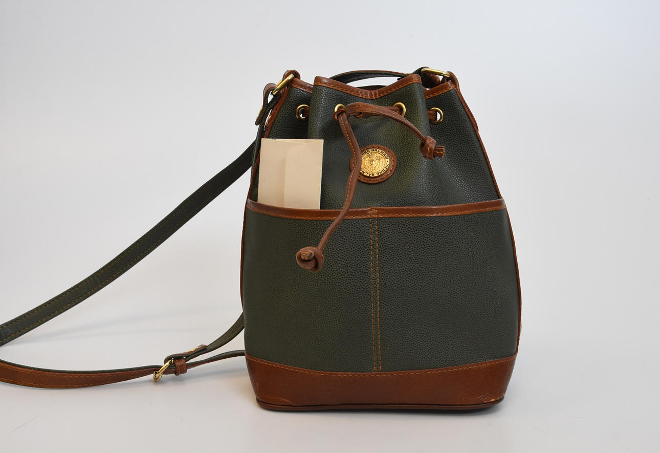 VÄSKA, bucket bag, Pierre Balmain, nyskick.