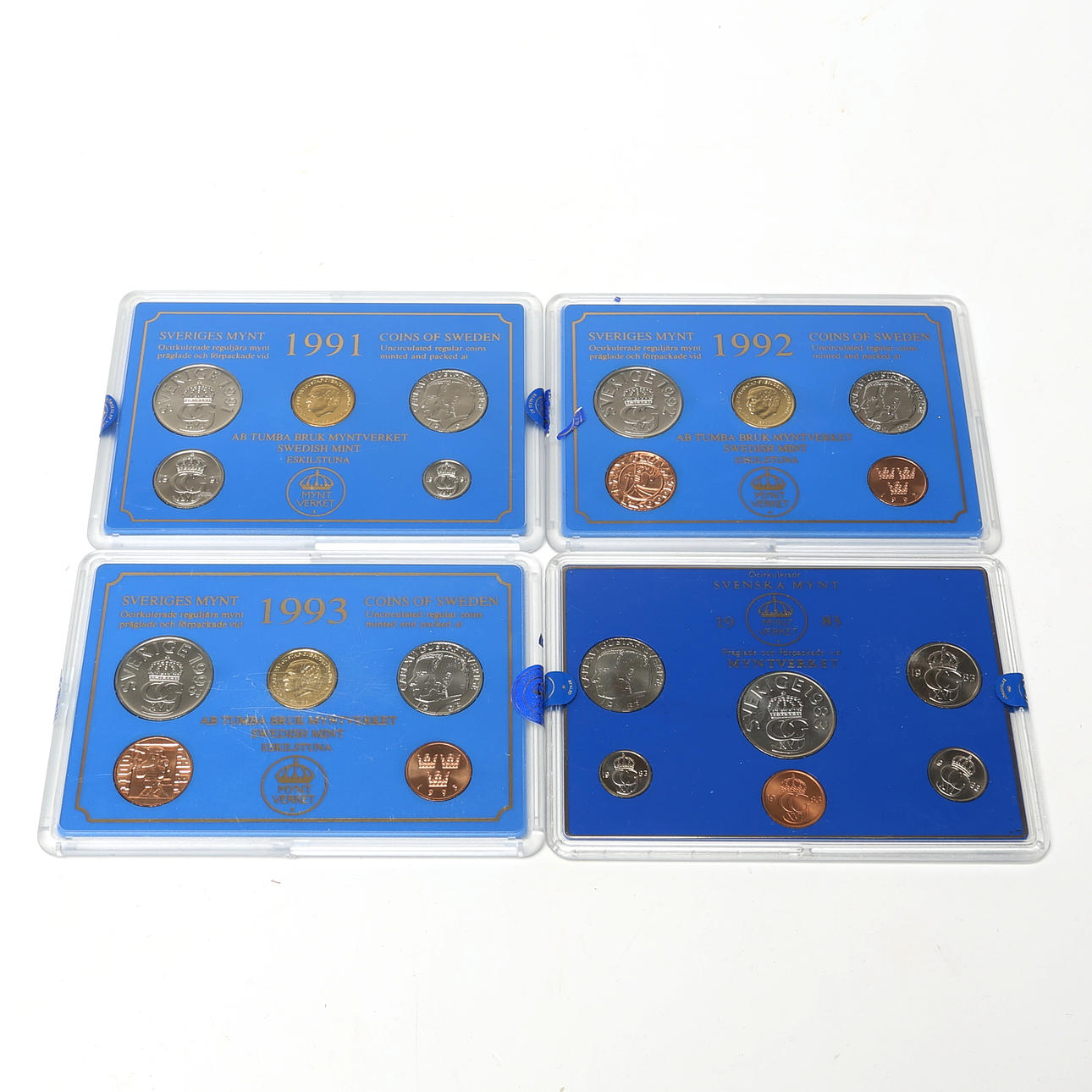 COIN SETS 4 pcs, uncirculated coins.