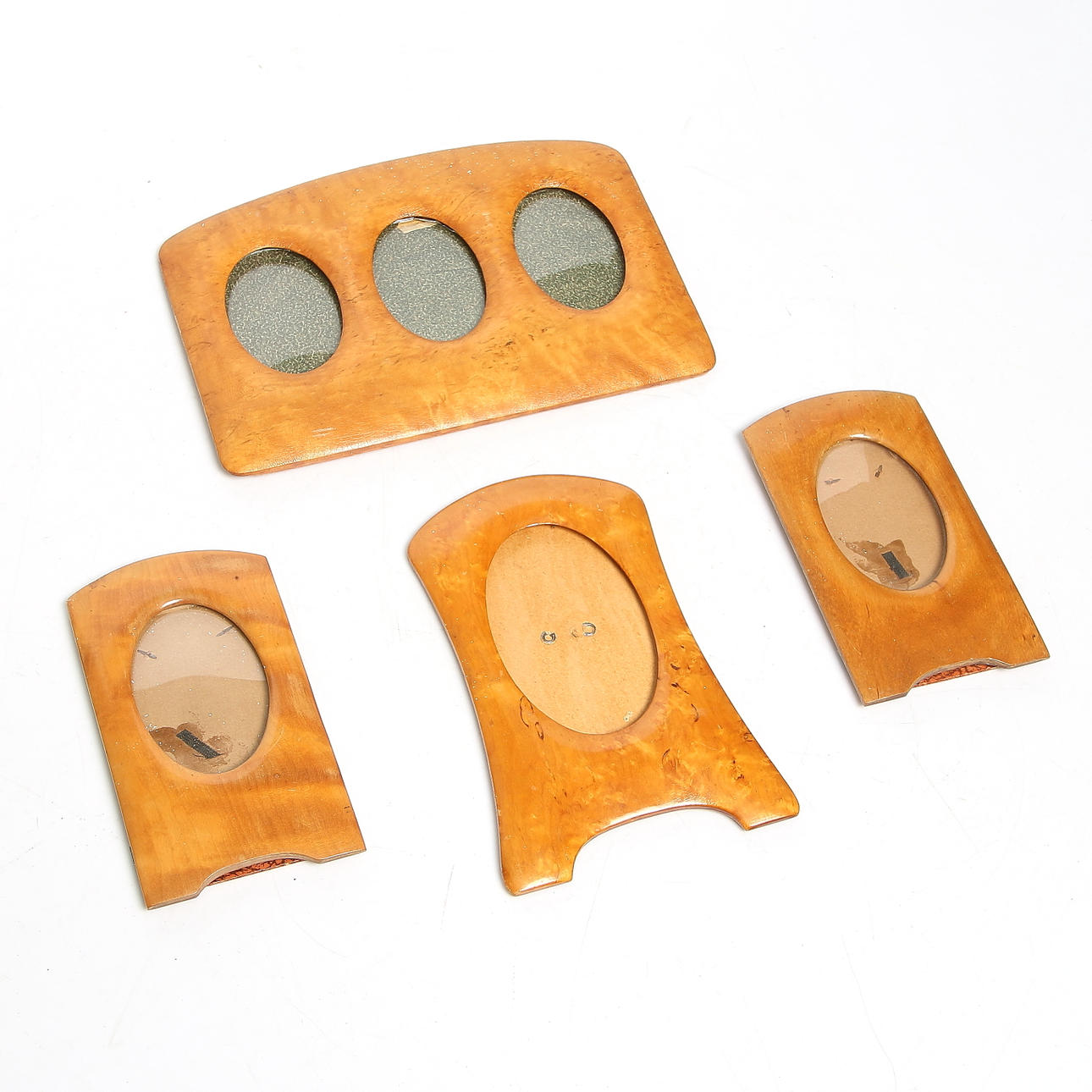 FOTORAMAR, 4 st, björk, jugend, omkring sekelskiftet 18/1900.