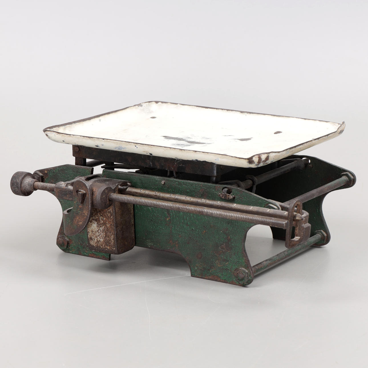 COUNTERBALANCE SCALE, 19th/20th century.
