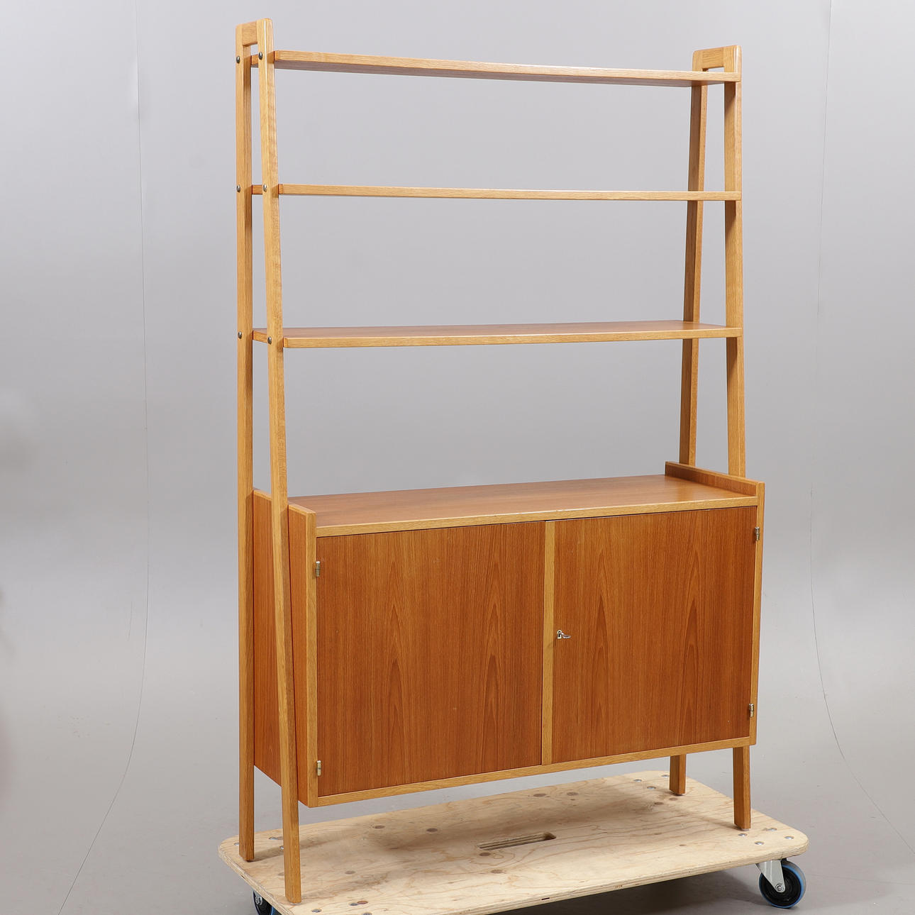 BOOKCASE, teak, 1960s.