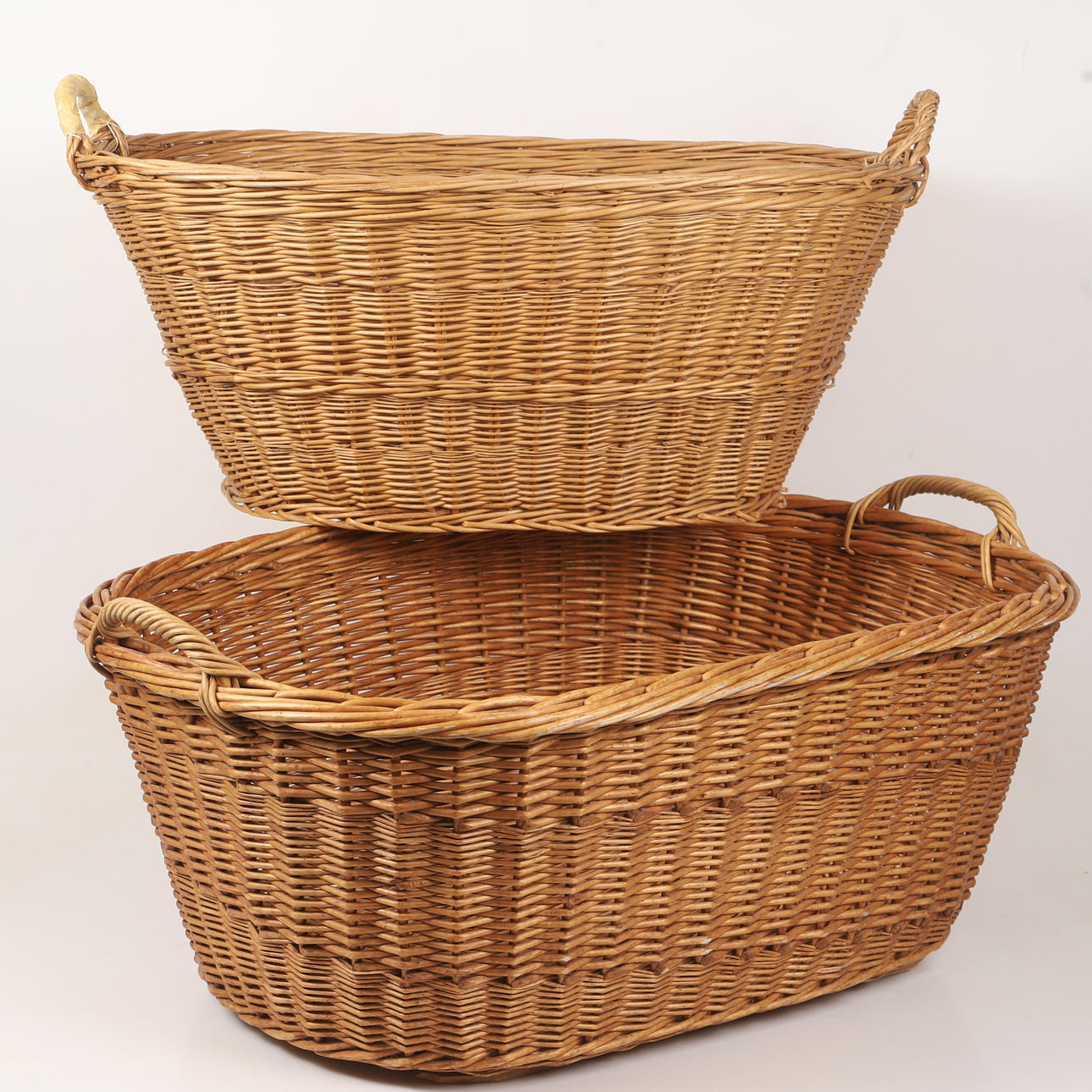 MANGLE BASKETS, 2 pieces, rattan, 20th century.