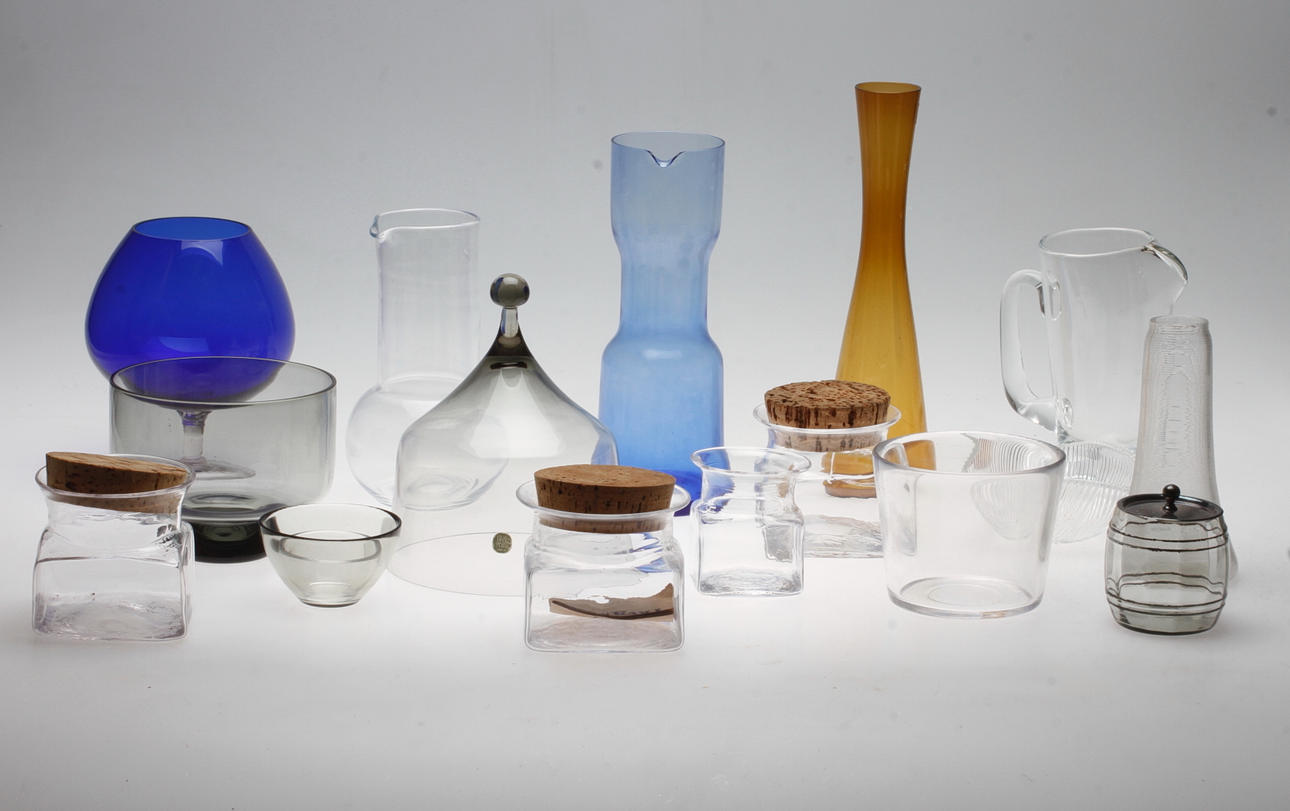 GLASFÖREMÅL, 17 Hovmantorp, Boda, RYD, Orrefors m.m.