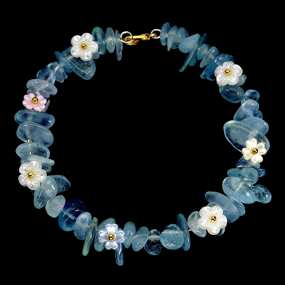 POLISHED AQUAMARINE BRACELET.