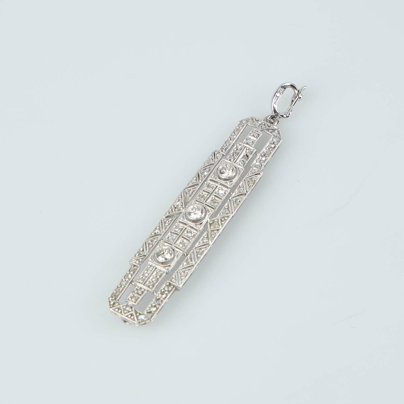 DIAMOND PENDANT, 14K white gold.
