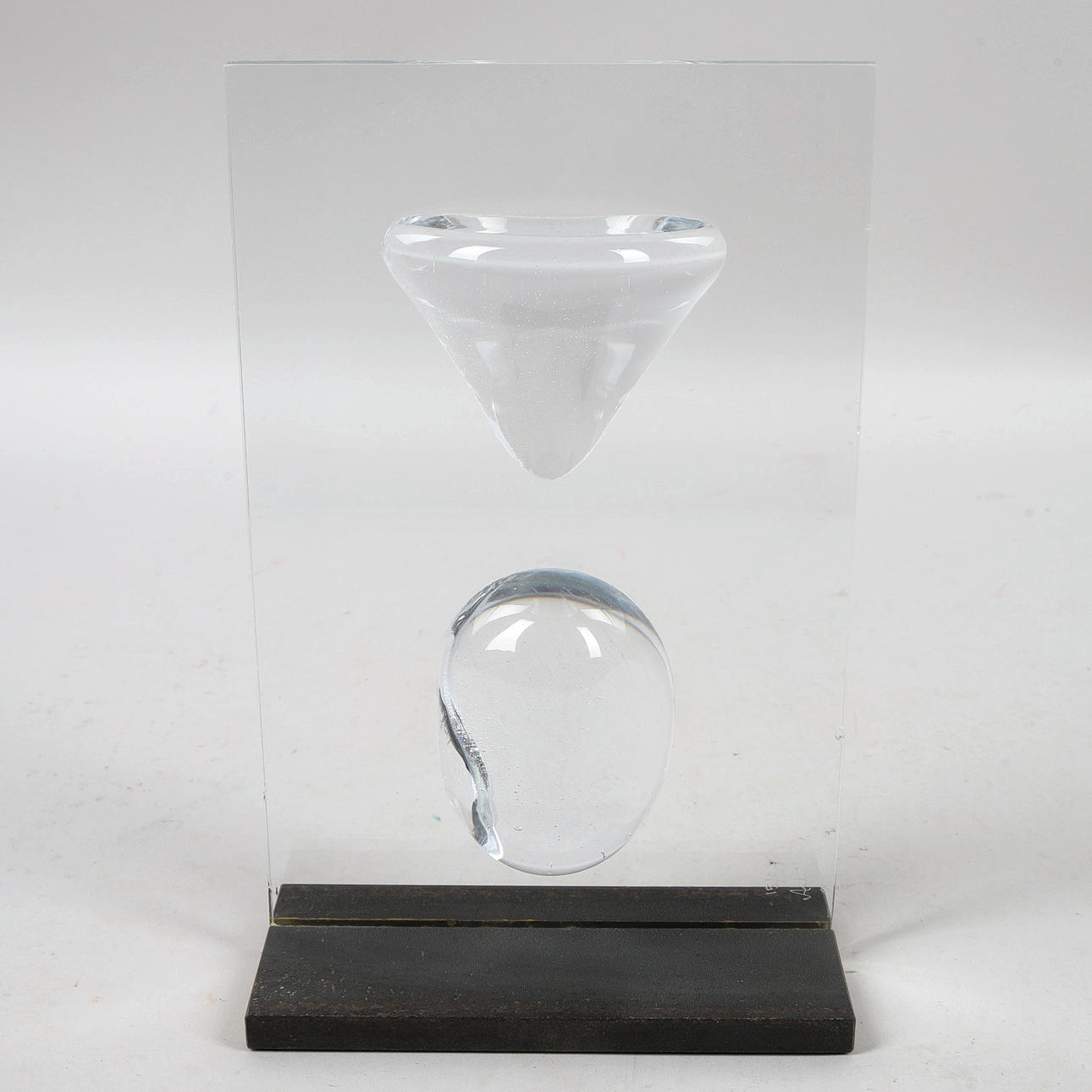 ANDERS WINGÅRD. Sculpture, glass & iron, signed and dated.