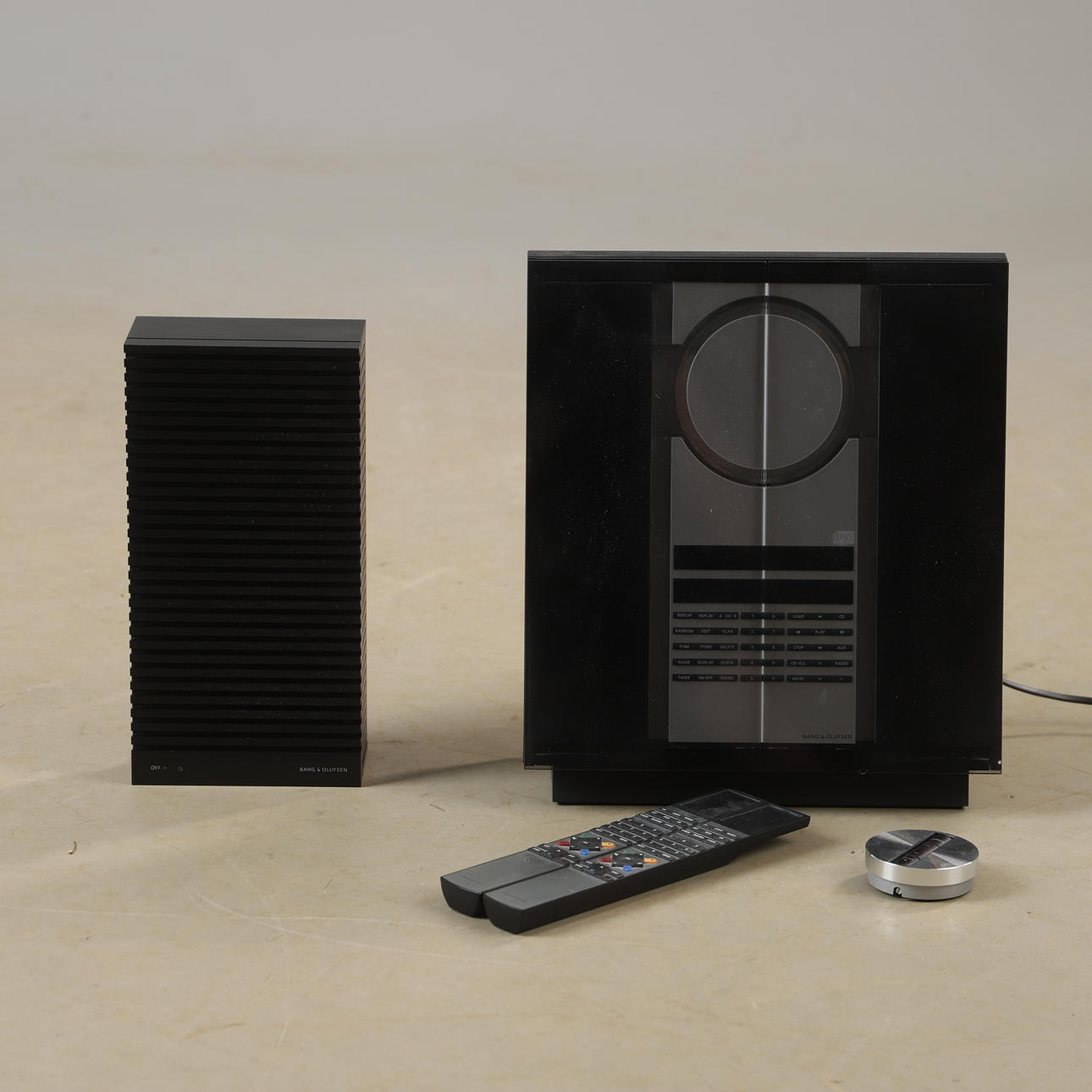 STEREO SAMT FÖRSTÄRKARE, Bang & Olufsen.