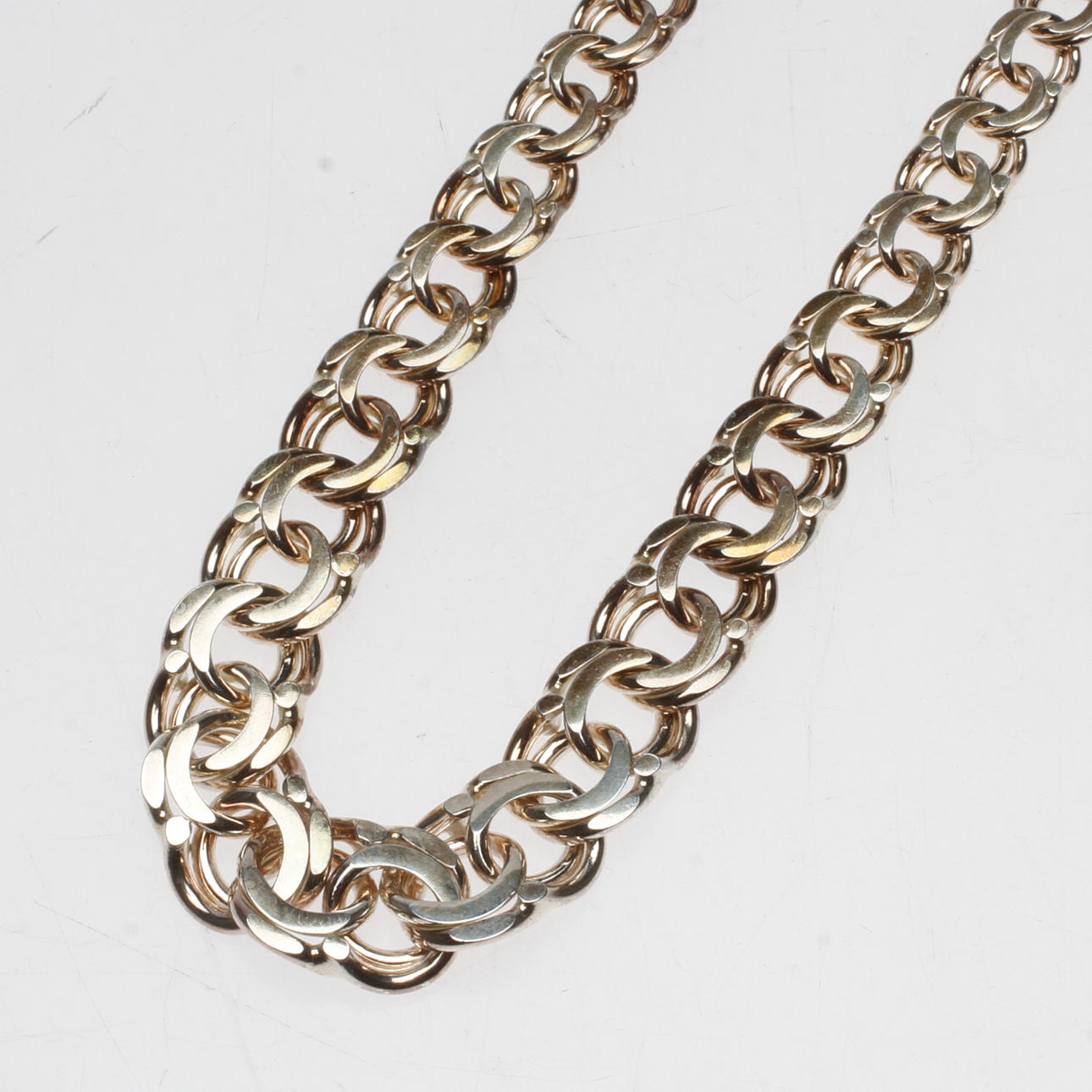 COLLIER, silver, Bismarck, vikt ca 36 gram.