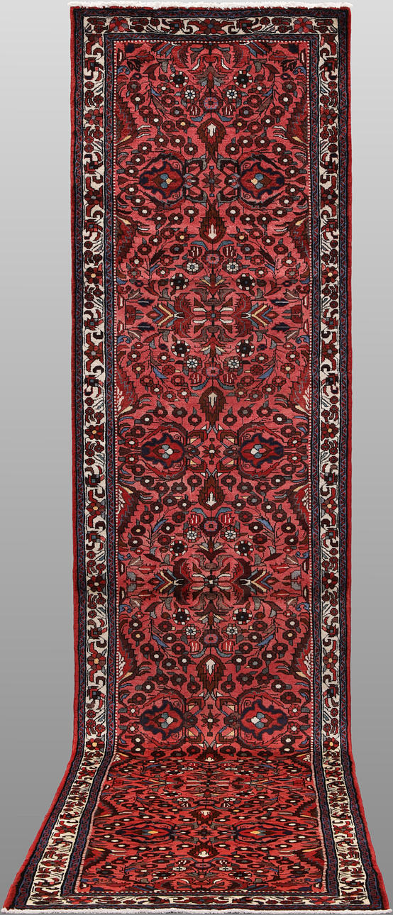 CARPET. Hamadan gallery size, 395 x 90 cm.