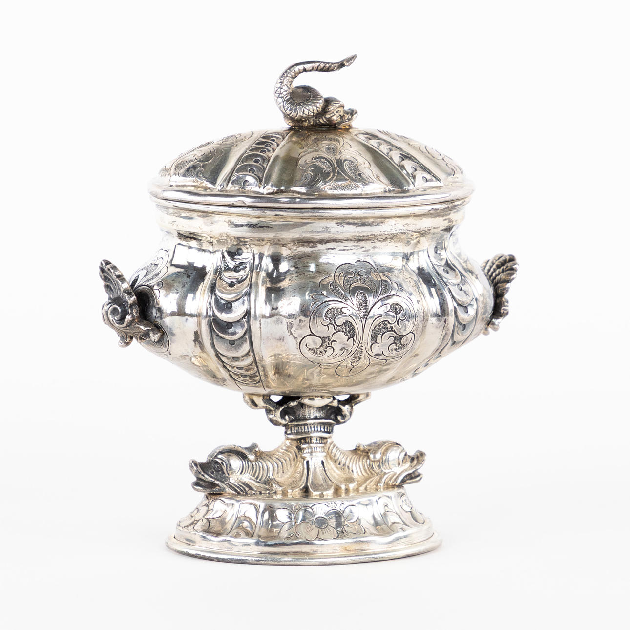 Sugar bowl with lid, silver, Rococo style.