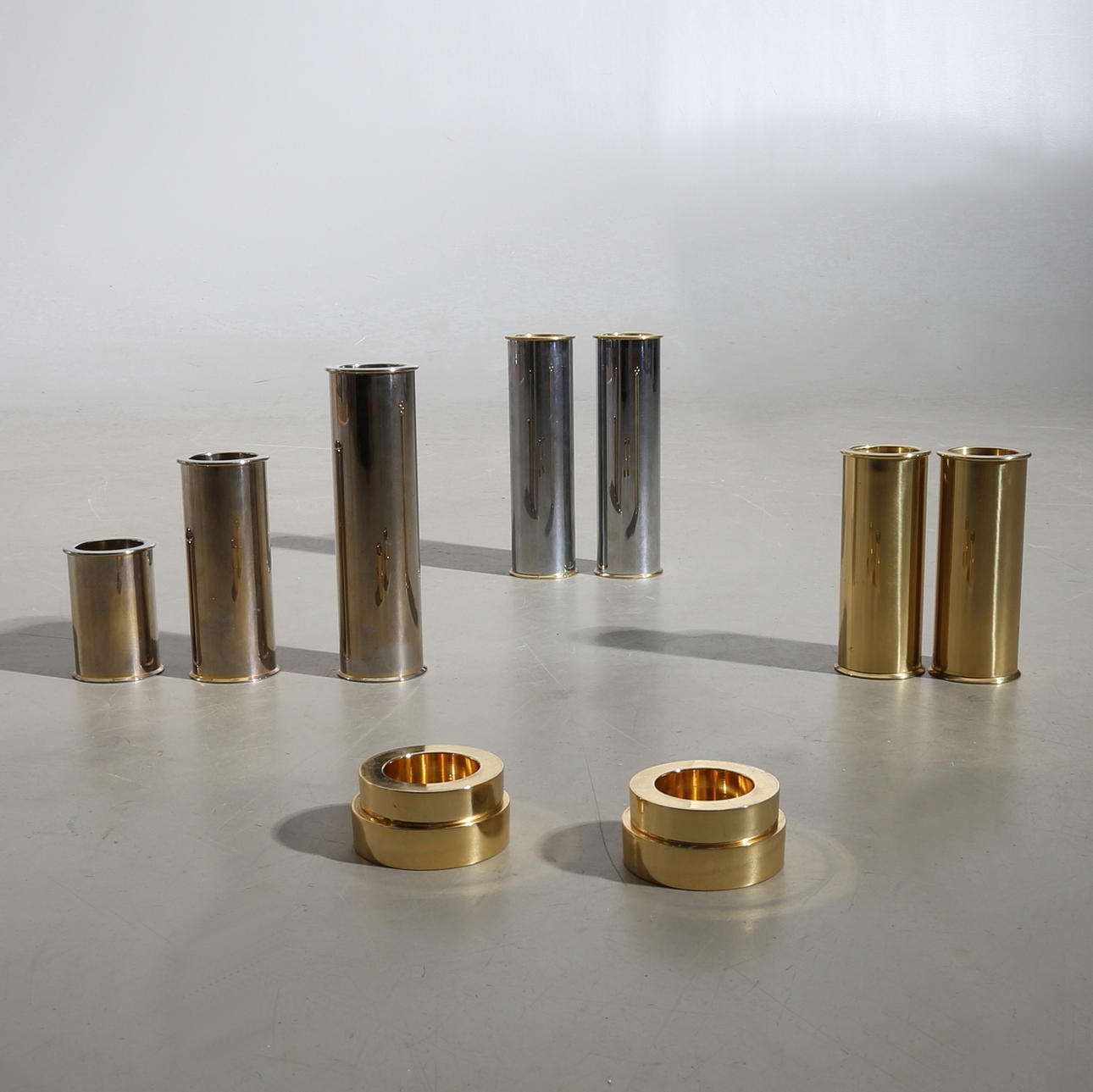 LJUSSTAKAR, 9 st, metall, bla. Englesson och Indak.