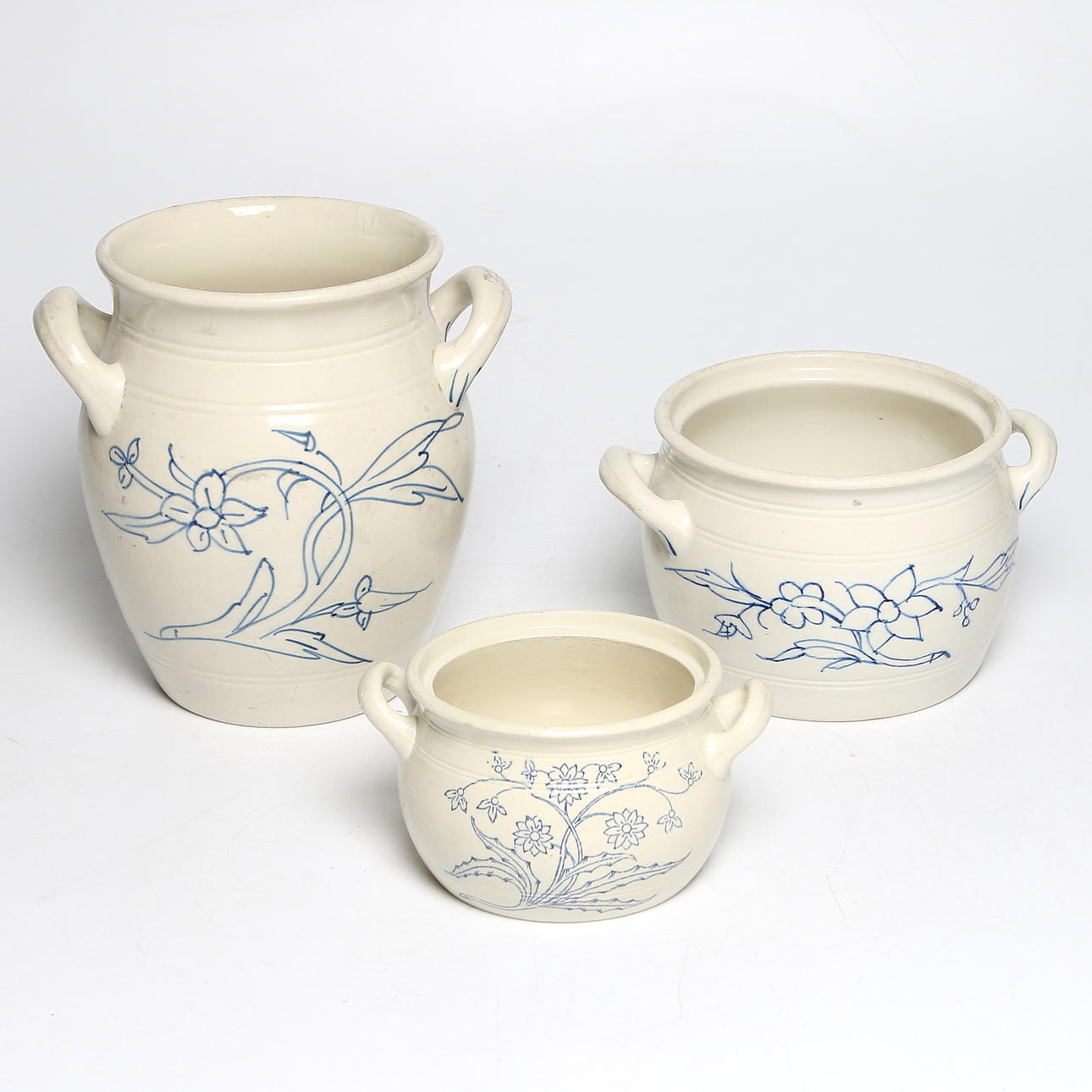 KRUKOR, 3 st, stengods, Rörstrand och Gustafsberg, omkring sekelskiftet 18/1900.