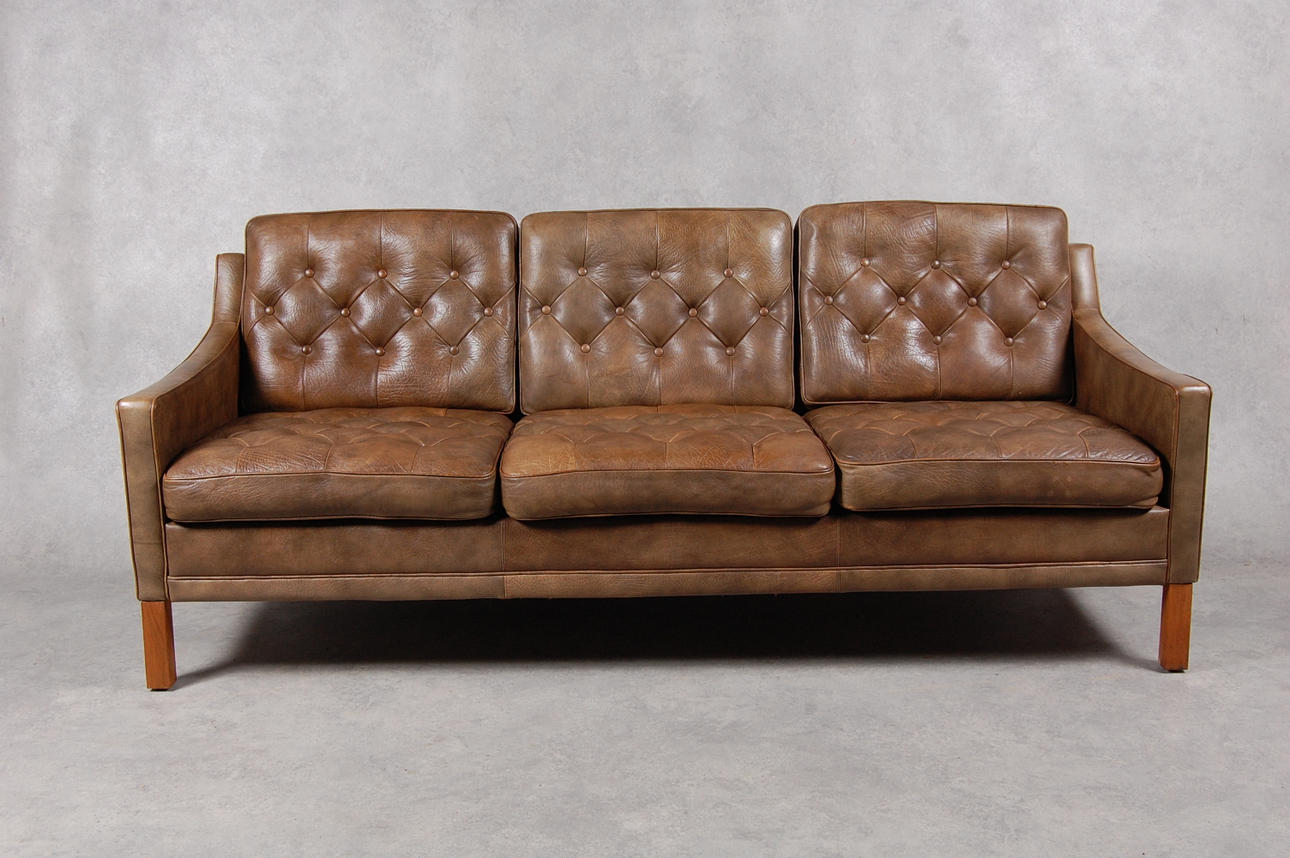 IB KOFOED-LARSEN. SOFFA, skinn, OPE möbler Jönköping, 1900-talets andra hälft.