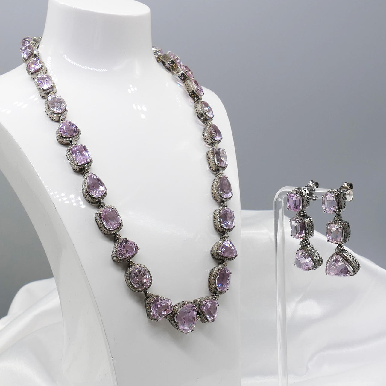 KUNZITE & DIAMOND matching necklace & earrings.