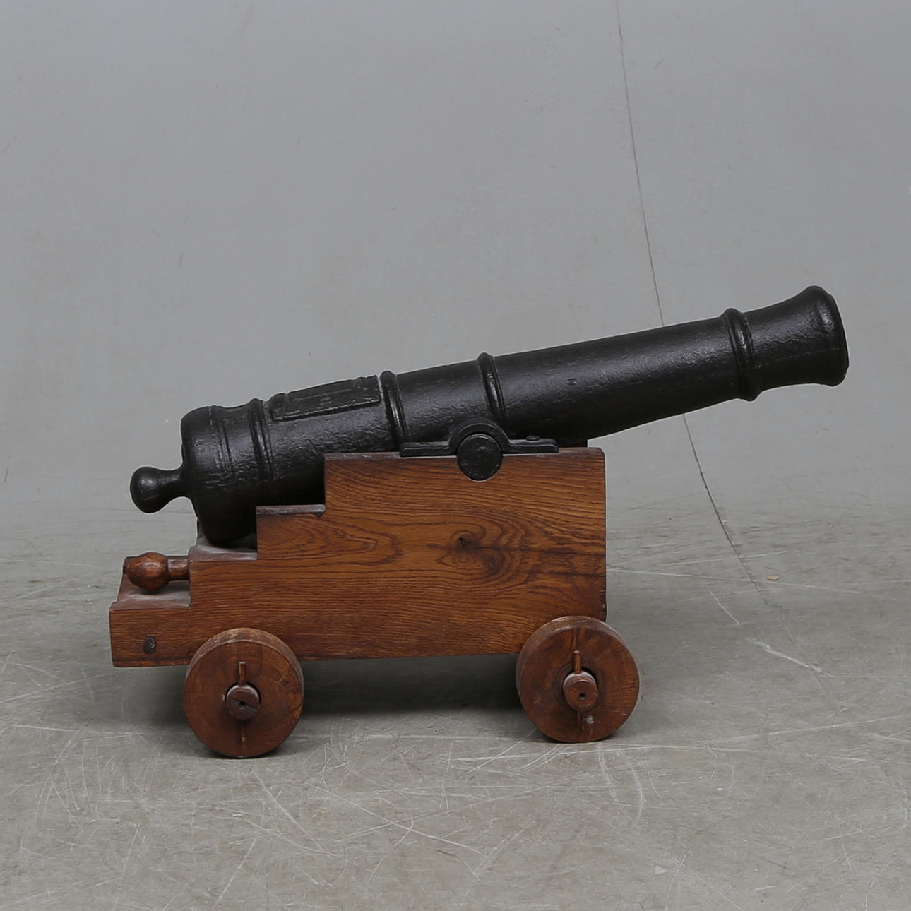 SALUTKANON, Överums Bruk, gjutjärn, 1800-tal.