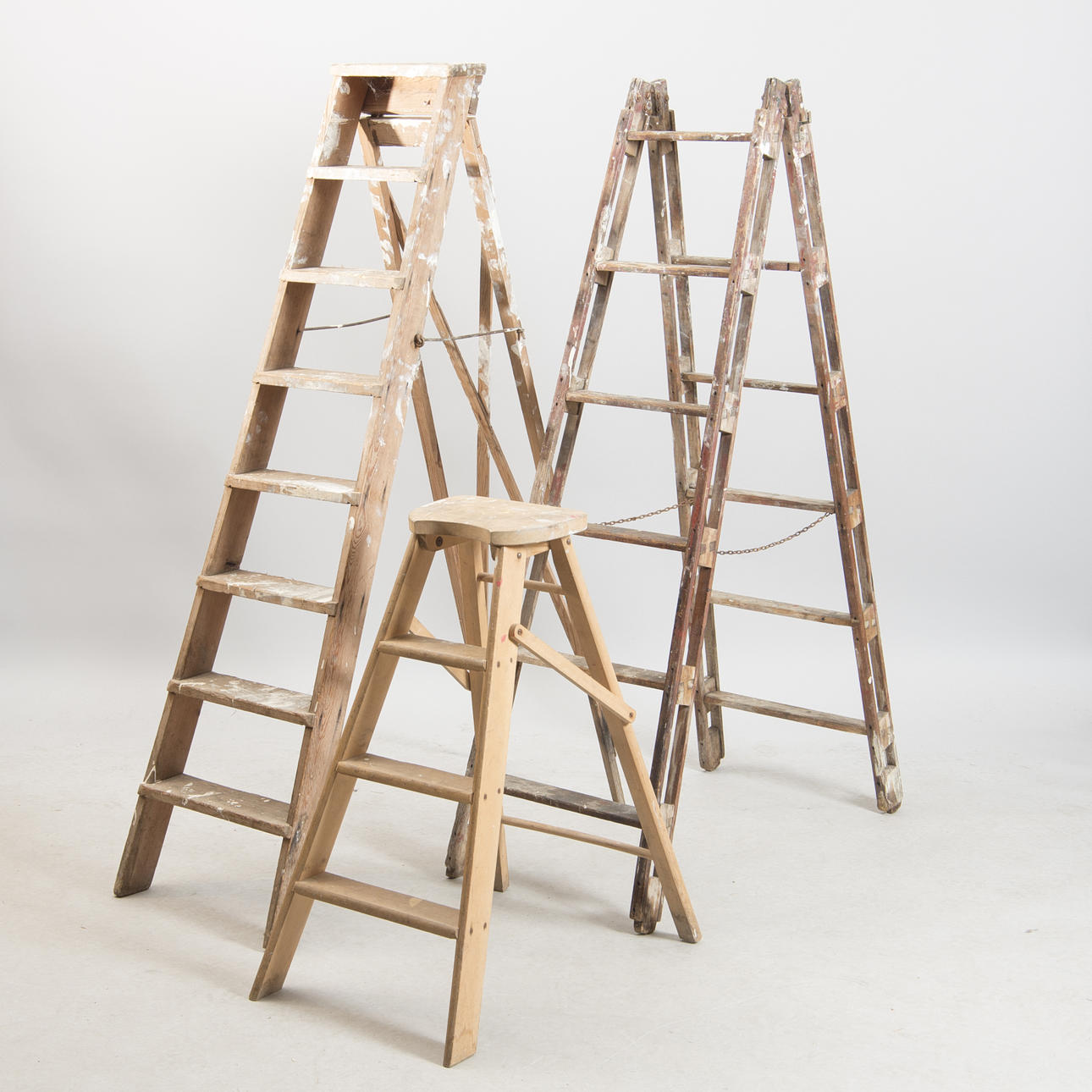 TRÄSTEGAR, 3 stycken.