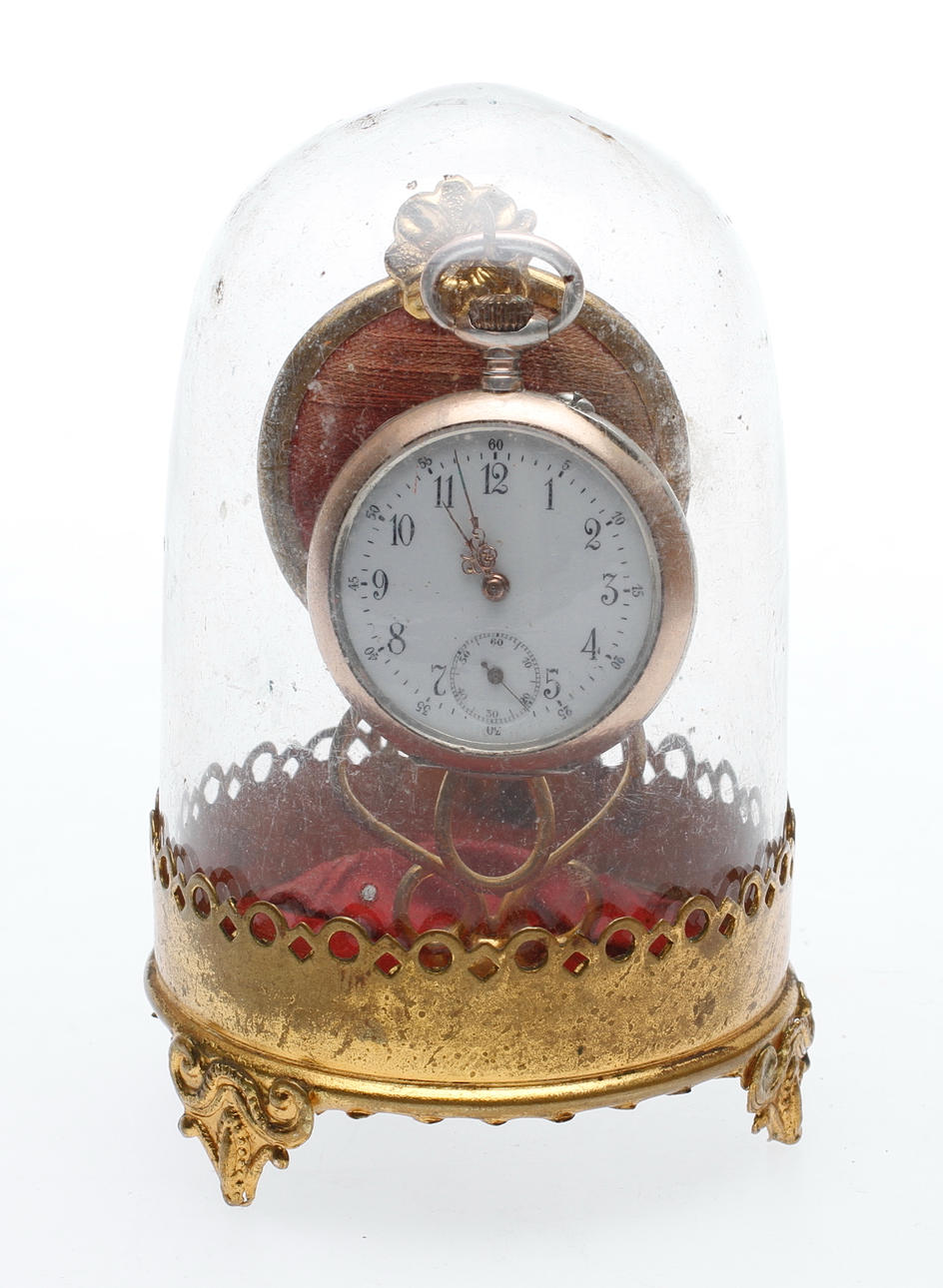 MORMORSUR silver, samt FICKURSSTÄLL.