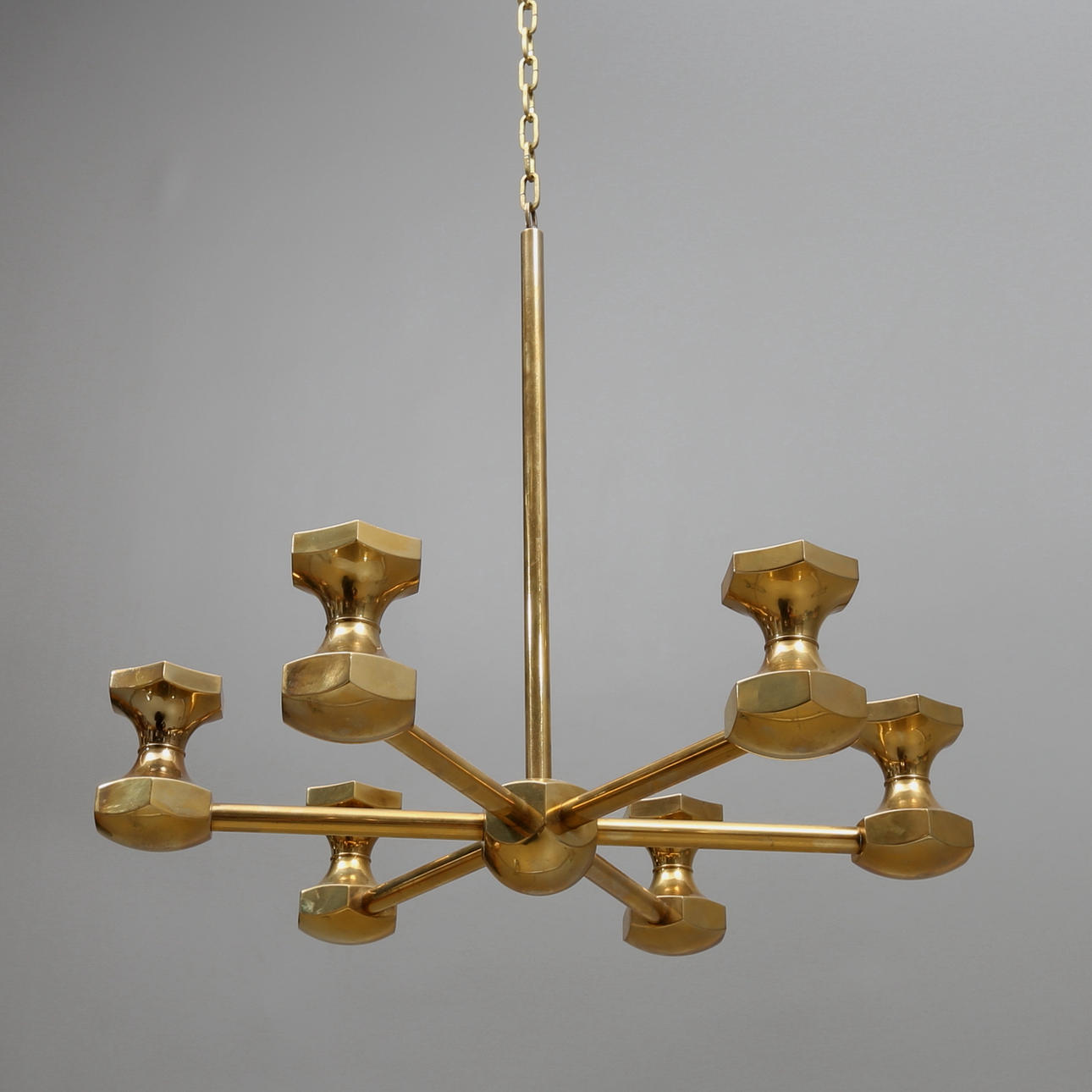 LJUSKRONA, för 6 ljus, mässing, märkt BK nr 174, 1978.