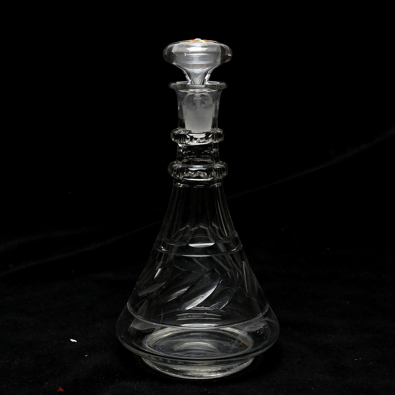 DECANTER with stopper, glass.