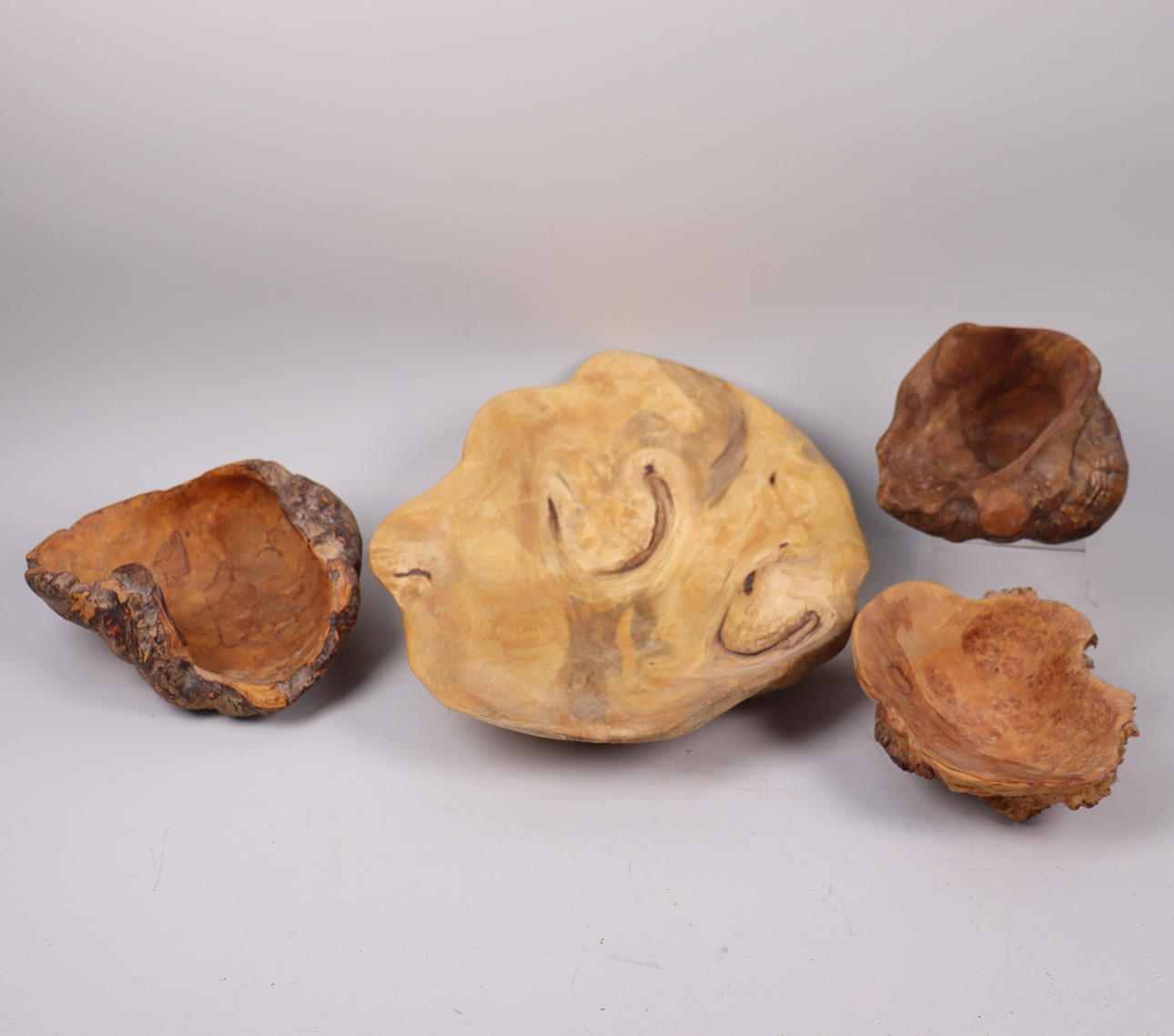 BURL BOWLS, 4 pcs.