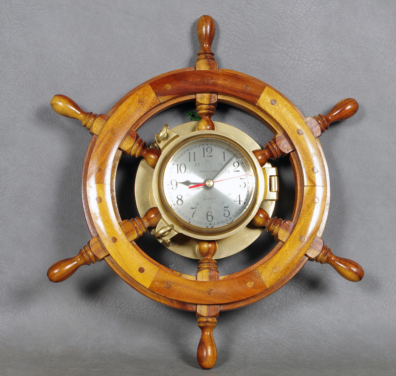 SKEPPSUR monterad i båtratt, 1900-tal.